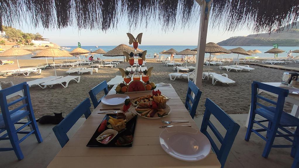 Kupala Beach Hotel Ovacık Dış mekan fotoğraf